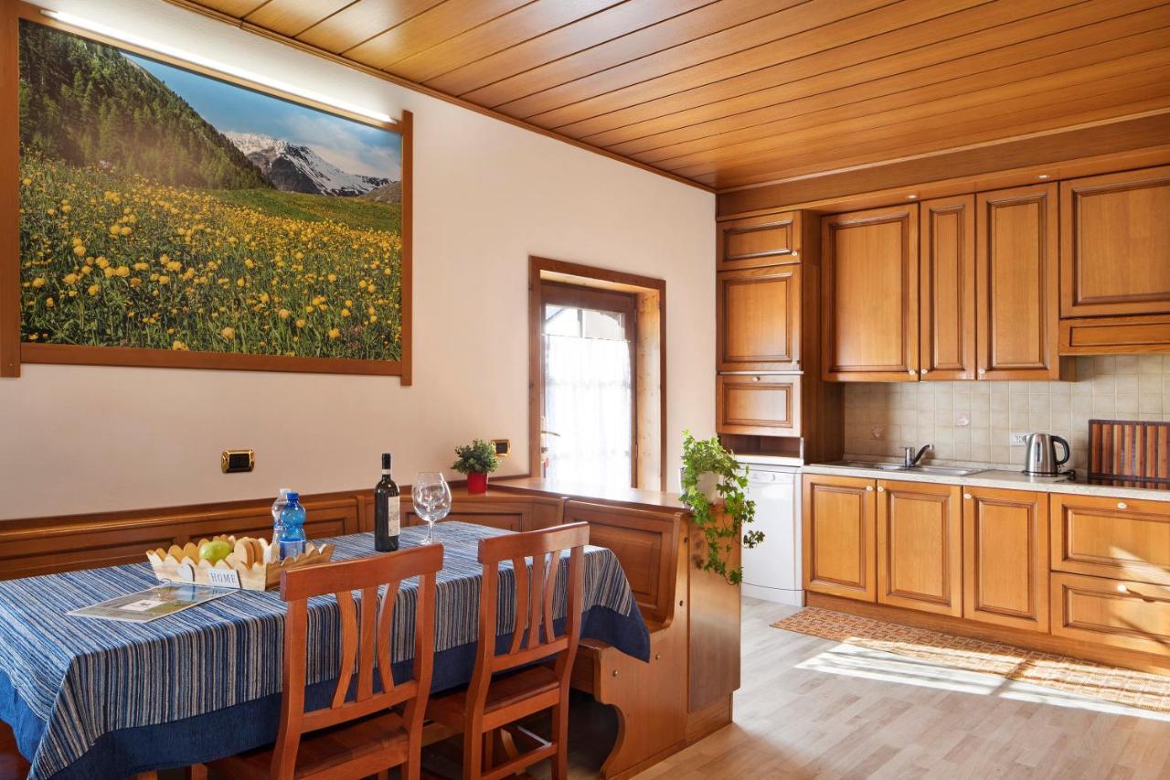 Chalet Maffins 2 Livigno Kültér fotó